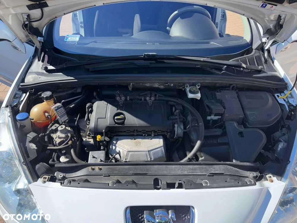 Peugeot 308 - 12