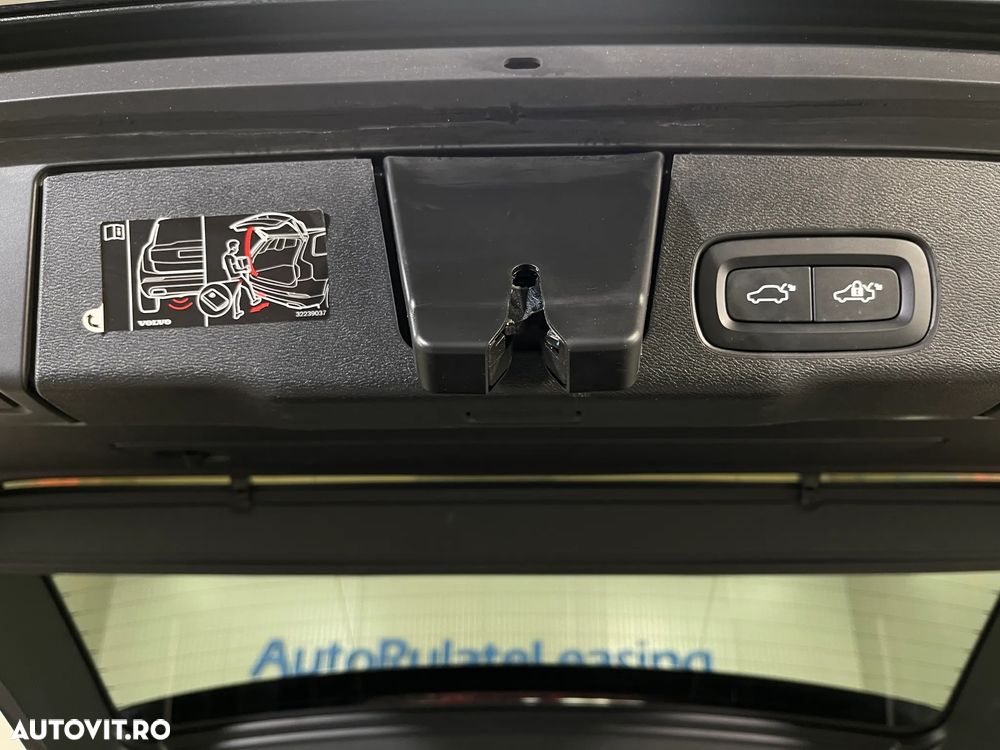 Volvo XC 60 Recharge T8 Twin Engine eAWD Inscription - 23