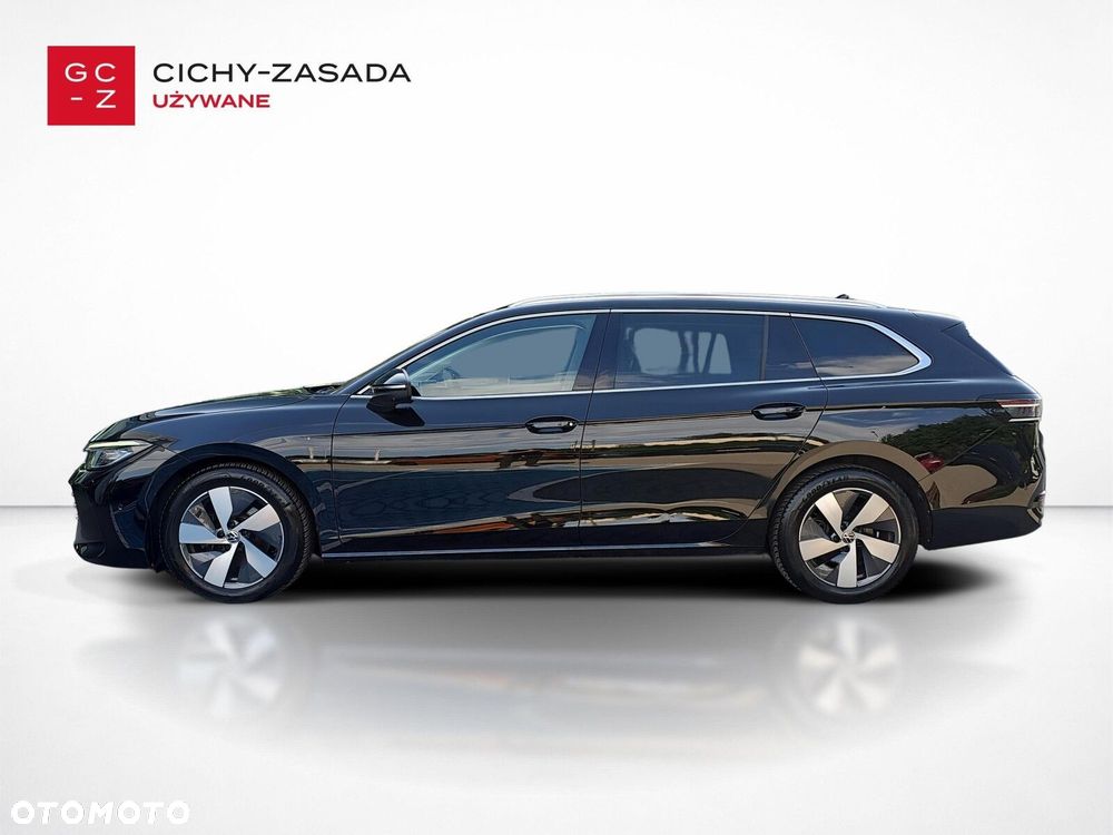Volkswagen Passat - 8