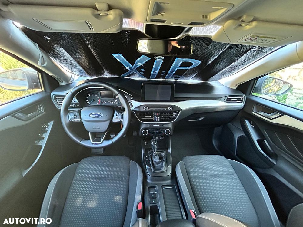 Ford Focus 1.0 EcoBoost Titanium - 5