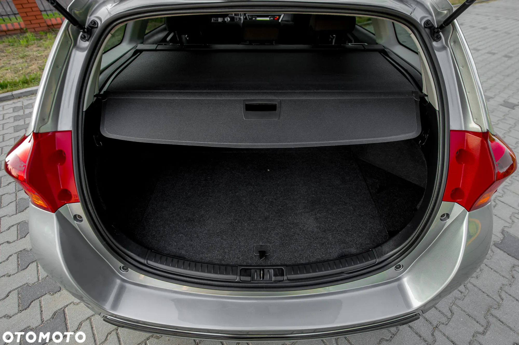 Toyota Auris - 32