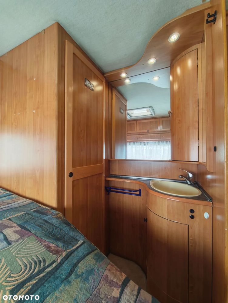 Hymer-Eriba E690 - 18