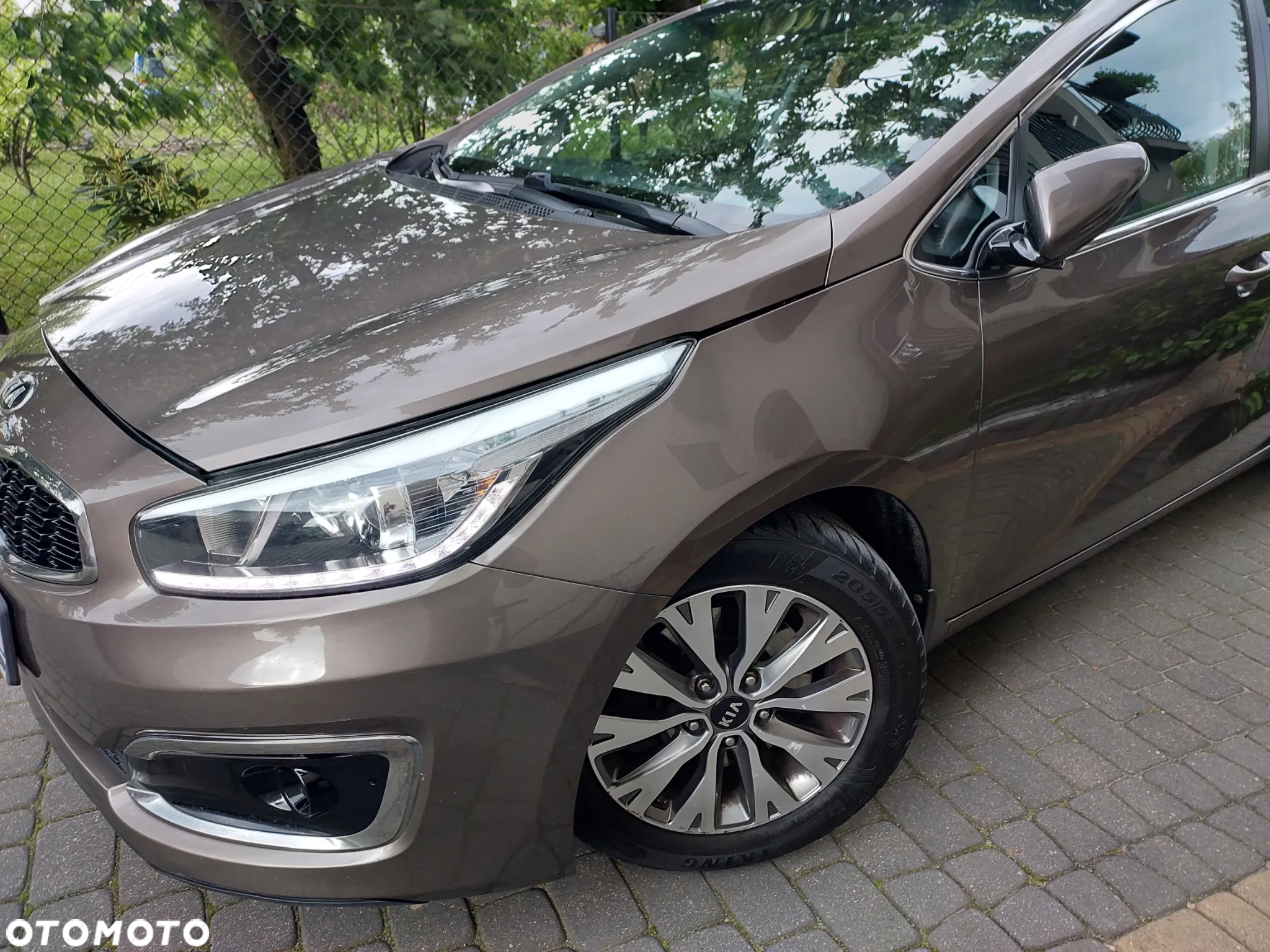 Kia Ceed Cee'd 1.6 GDI S - 24