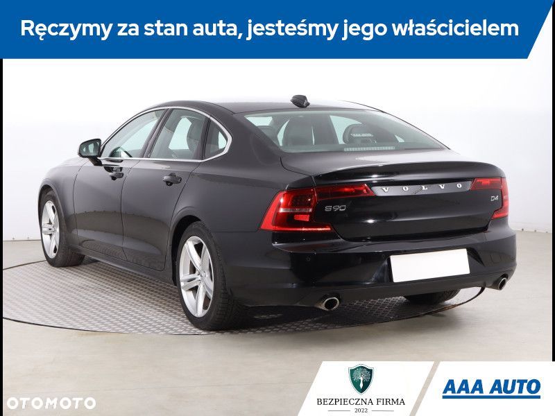 Volvo S90 - 5
