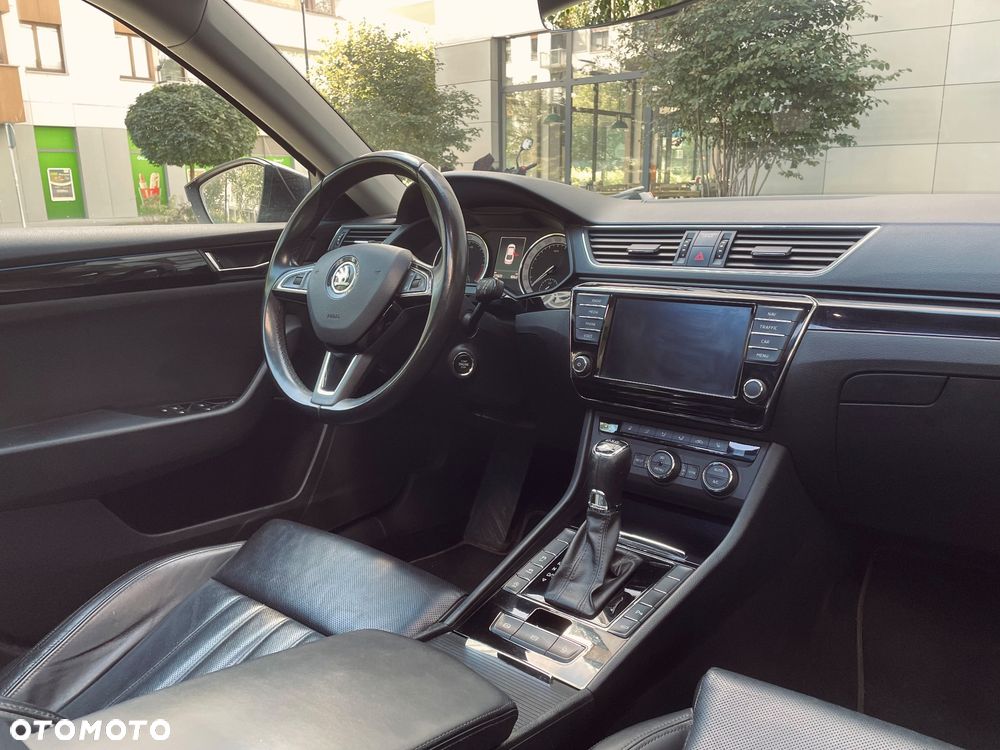 Skoda Superb 2.0 TDI 4x4 L&K DSG - 14
