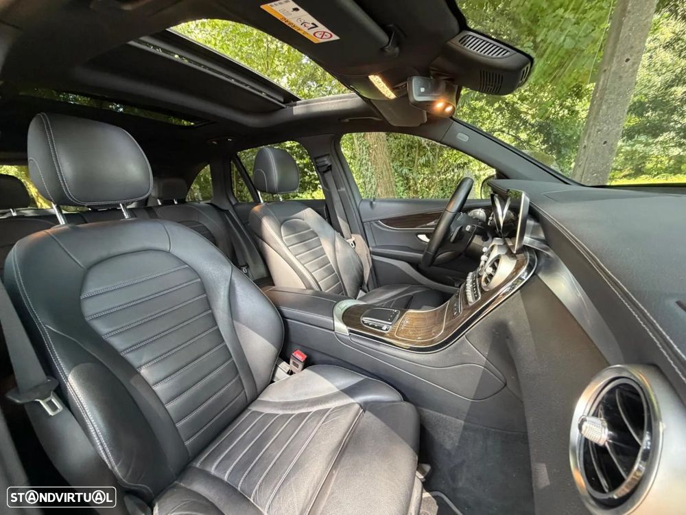 Mercedes-Benz GLC 300 e 4Matic - 28