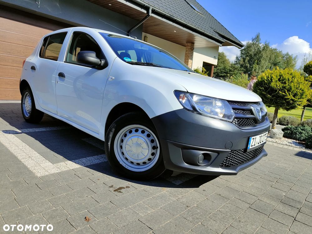 Dacia Sandero 1.2 16V - 25