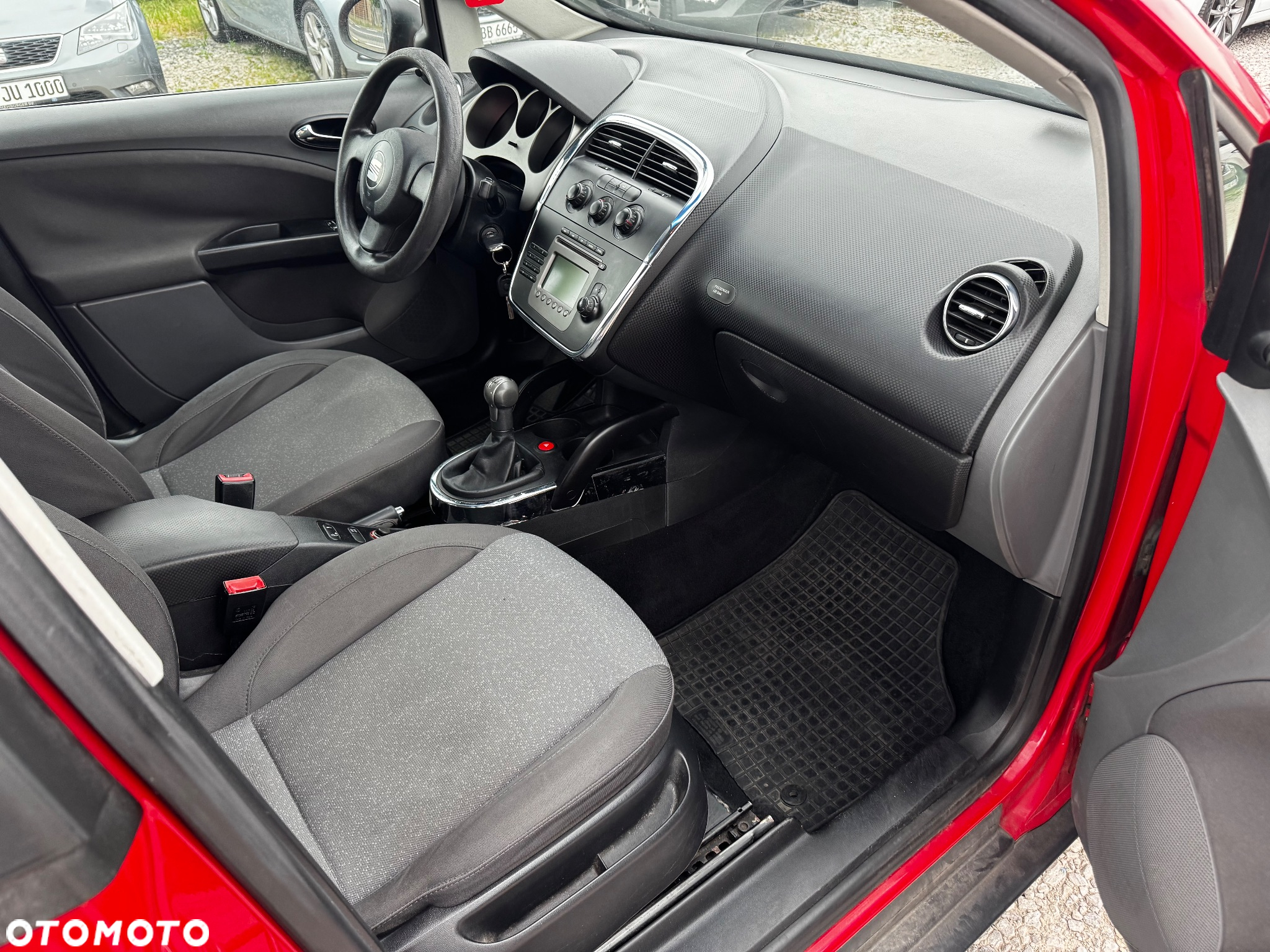Seat Altea XL1.6 Reference - 24