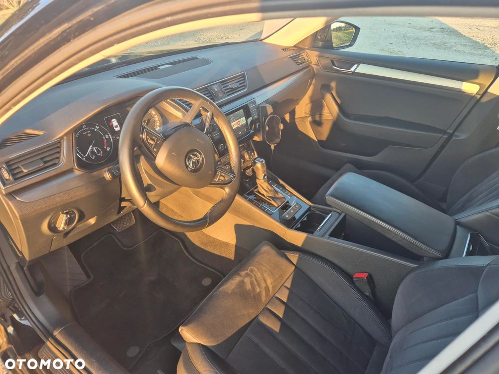 Skoda Superb - 20