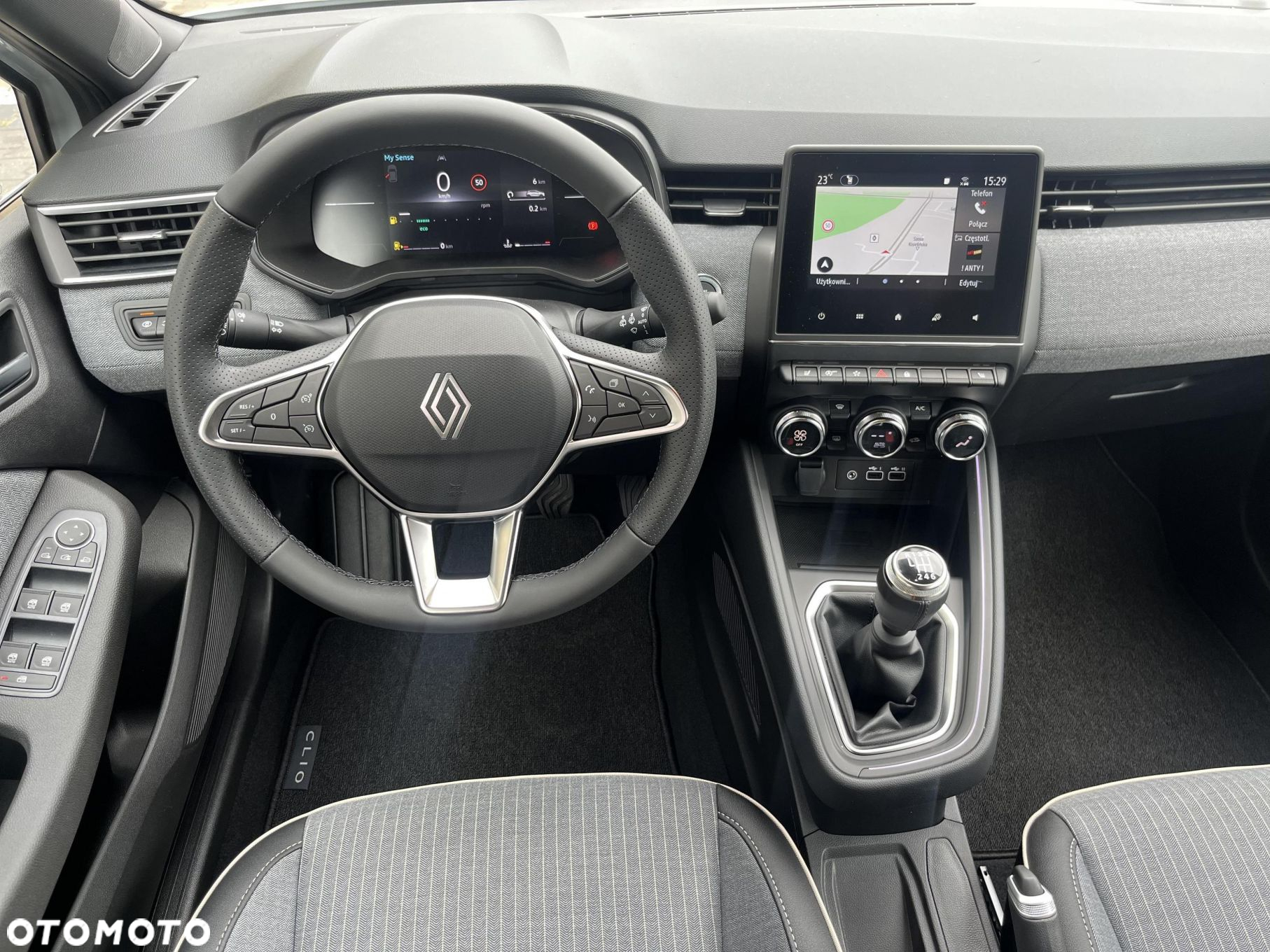 Renault Clio - 13