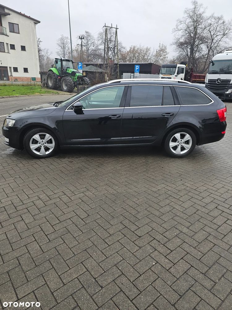 Skoda Octavia 2.0 TDI (Green tec) DSG Ambition - 5