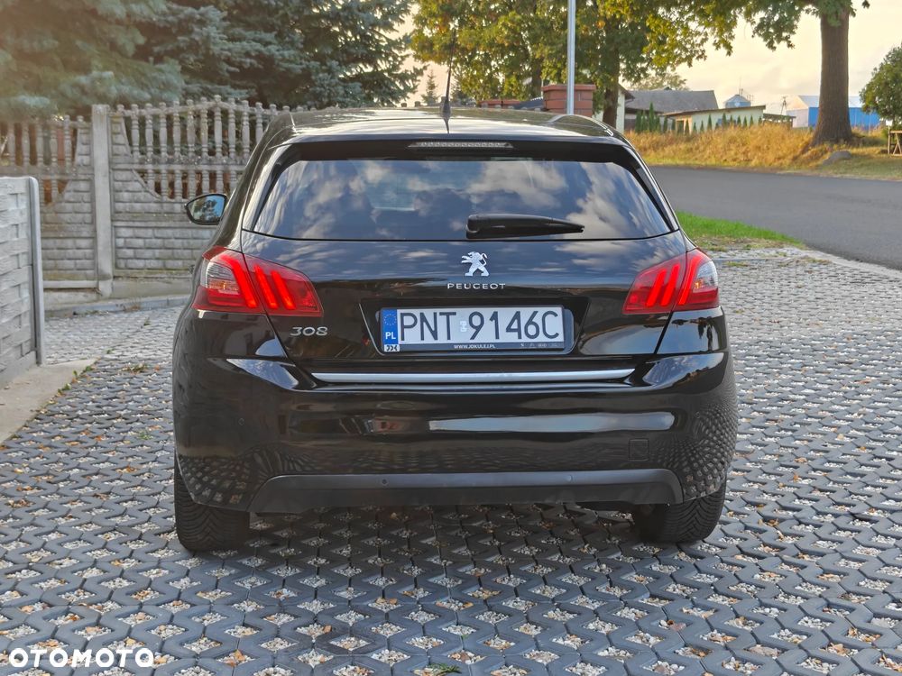 Peugeot 308 - 6