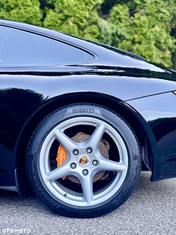 Porsche 911 Carrera Tiptronic S - 20