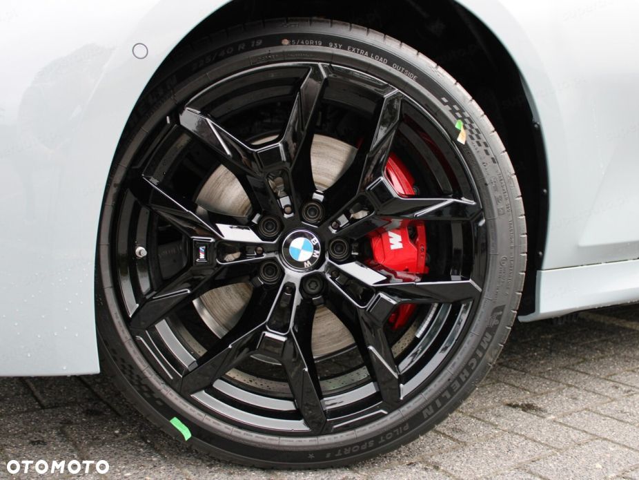 BMW Seria 3 330i xDrive M Sport sport - 14