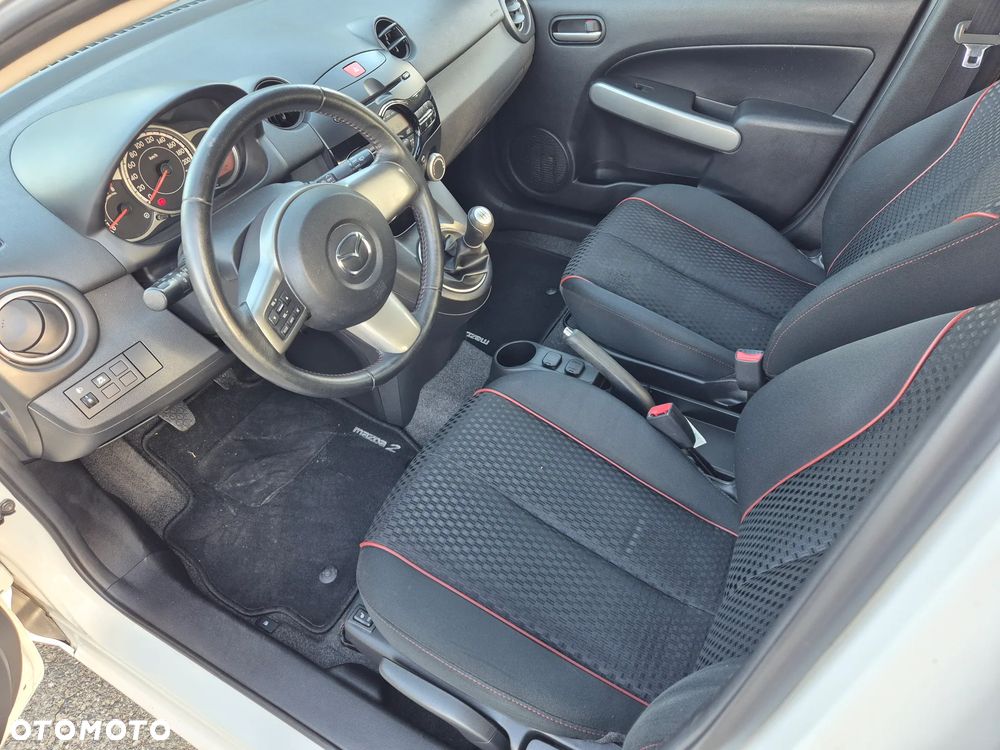 Mazda 2 1.3 MZR Kenko - 5