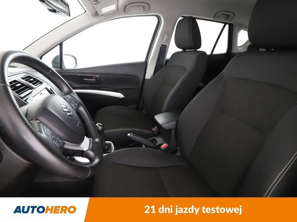 Suzuki SX4 S-Cross - 10