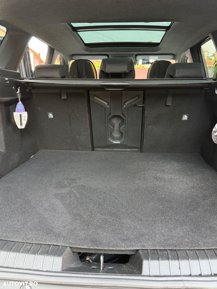 Dacia Bigster HEV 155 Extreme - 11