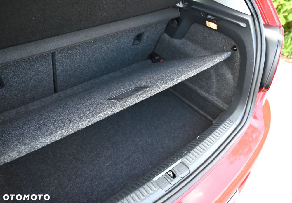 Volkswagen Polo - 24