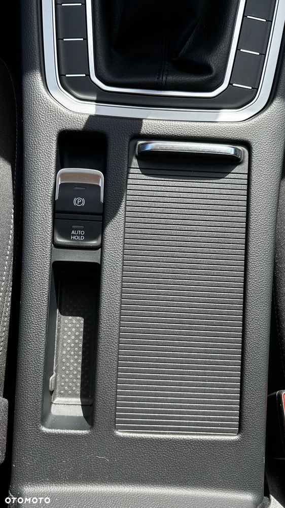Volkswagen Passat 1.5 TSI EVO Comfortline - 20