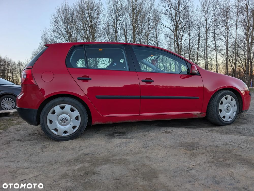 Volkswagen Golf 1.6 Comfortline - 21
