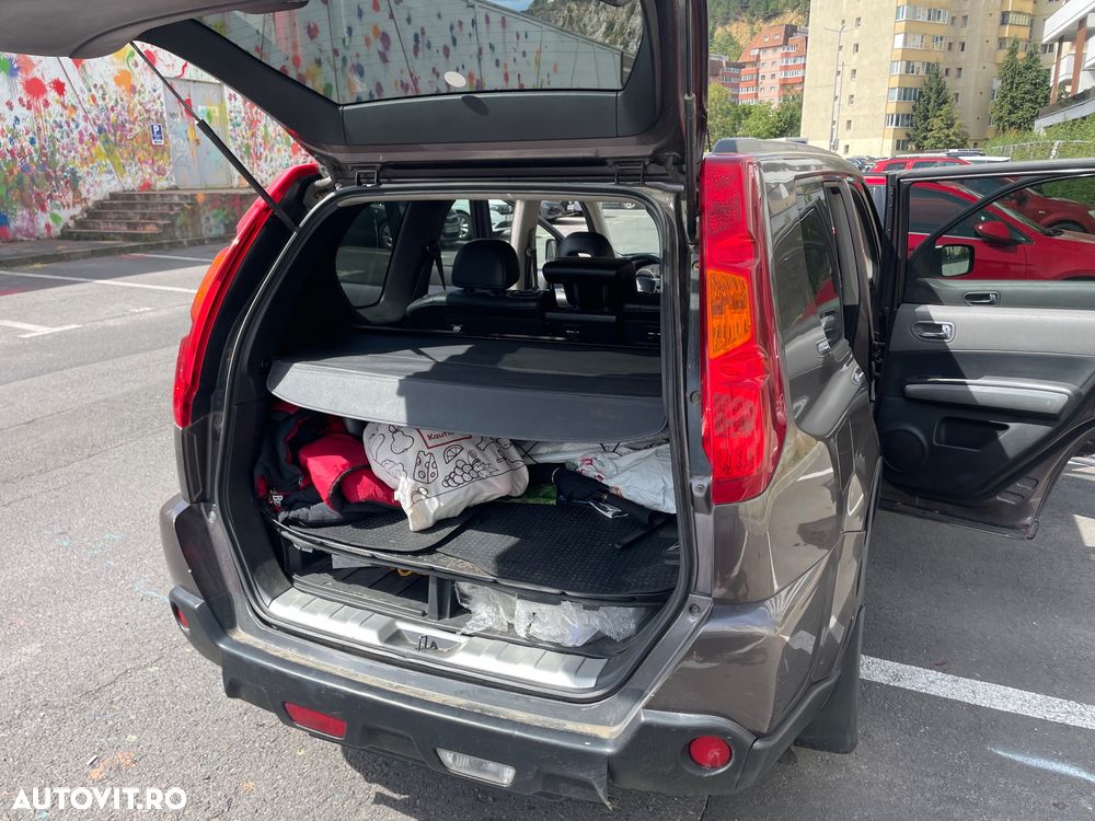 Nissan X-Trail 2.0 dCi DPF All Mode 4X4-i Elegance Aut - 10