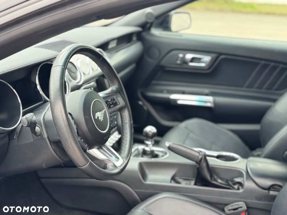 Ford Mustang 2.3 EcoBoost - 10