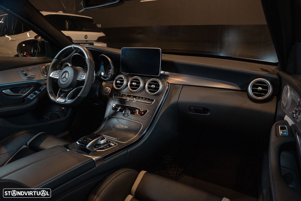 Mercedes-Benz C 63 AMG S - 15