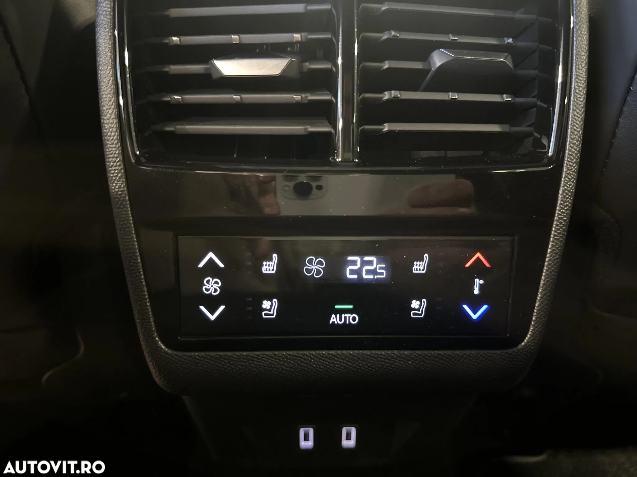 DS Automobiles DS 9 - 24