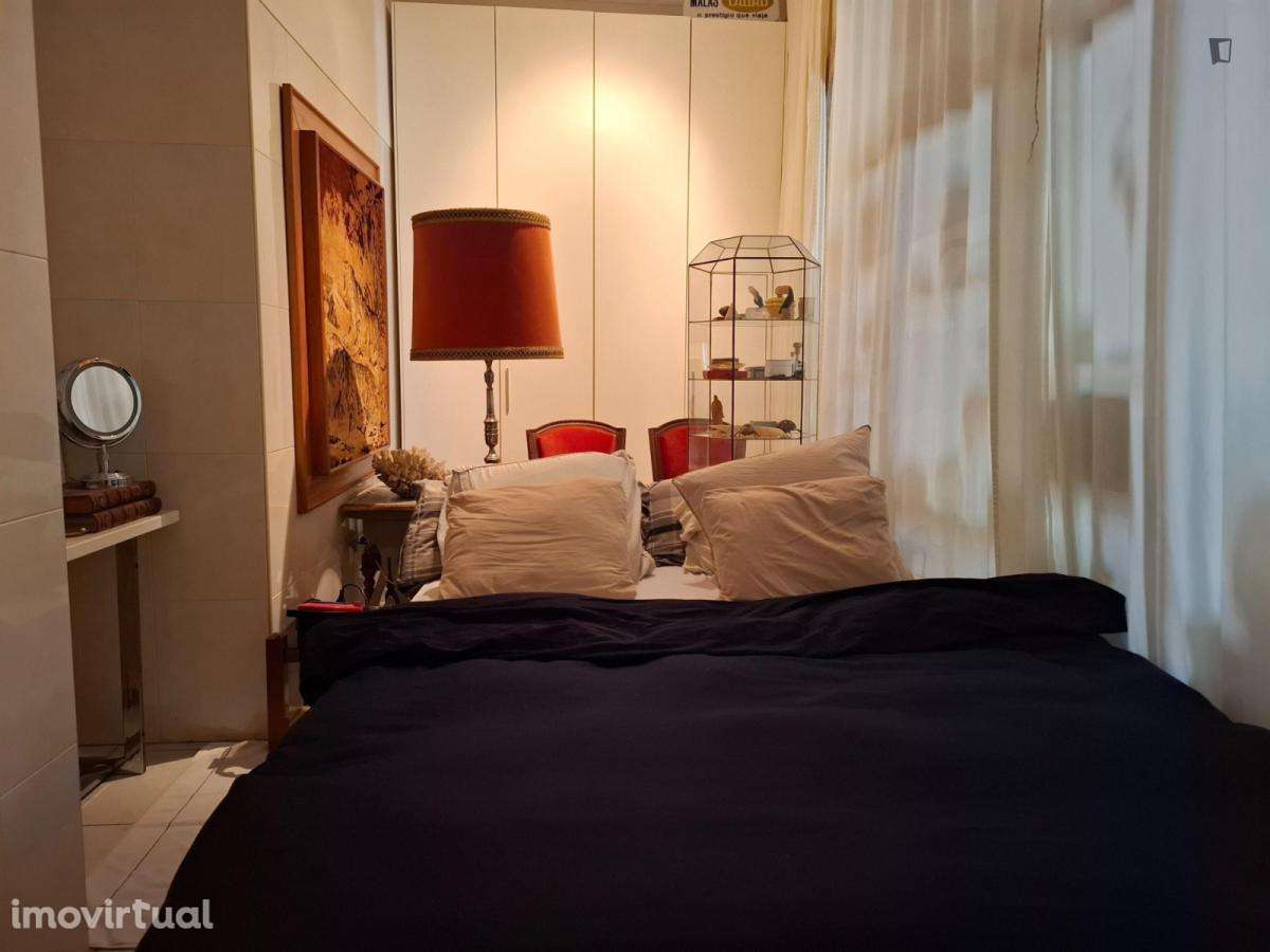 Estúdio - localizado em São Bento Lisbon - Grande imagem: 2/7