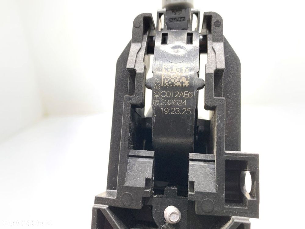 KLAMKA ZEWNĘTRZNA LEWY TYŁ - 258.00 PLN - SKODA SUPERB IV 2023 - 2.0 TSI 195 kW [265 KM] benzyna - 4