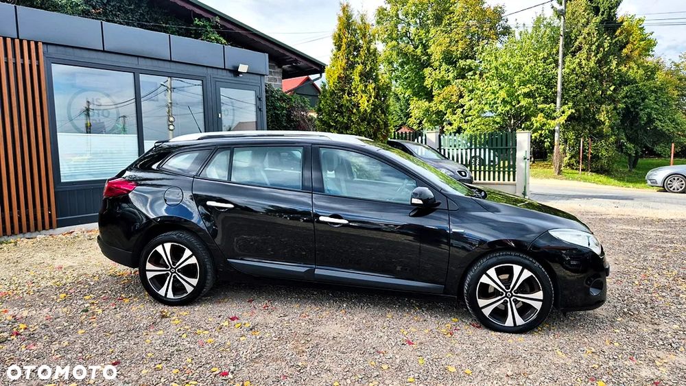 Renault Megane 2.0 16V Bose Edition CVT - 9