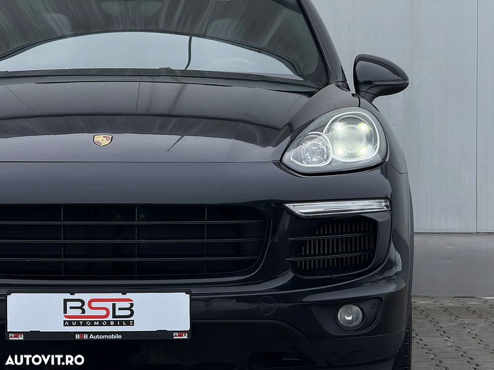 Porsche Cayenne S Platinum Edition - 29