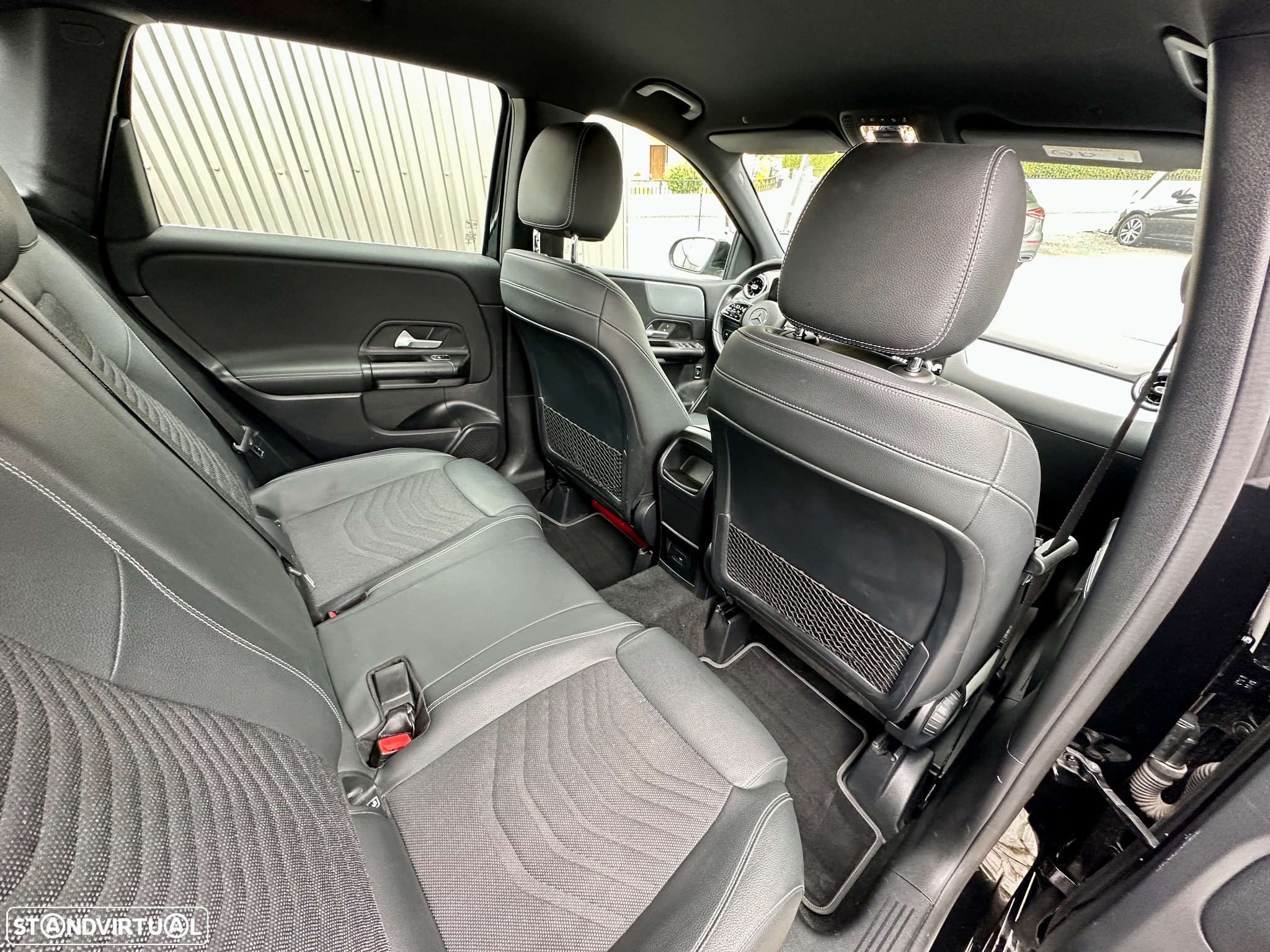 Mercedes-Benz B 180 d 7G-DCT Style - 51