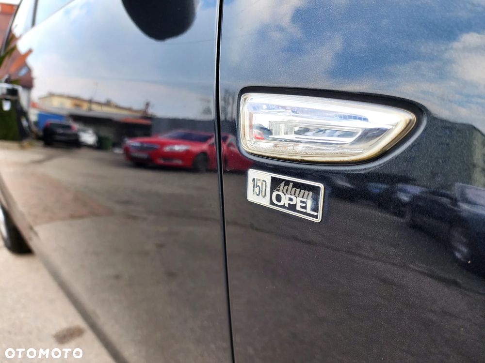 Opel Astra 1.4 Turbo 150 Jahre - 13