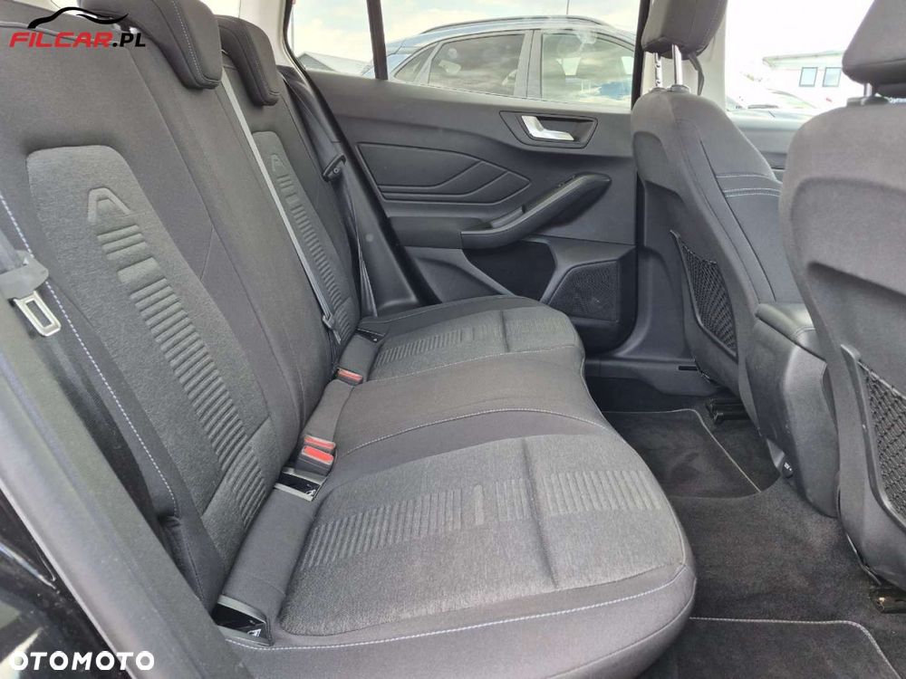 Ford Focus - 21