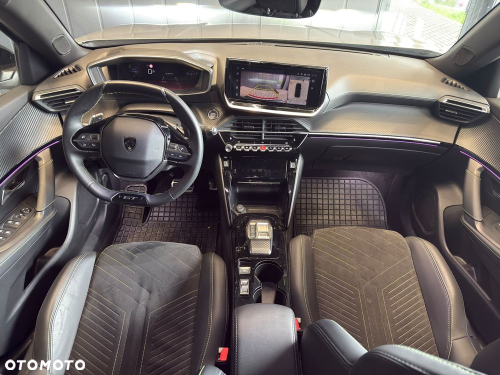 Peugeot 2008 1.2 PureTech GT S&S EAT8 - 27