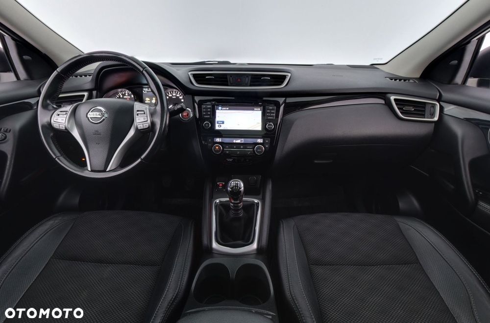 Nissan Qashqai 1.6 DIG-T 360 - 10