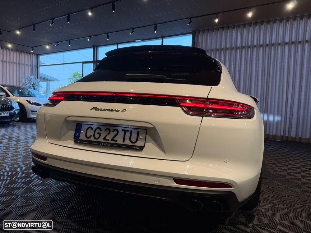 Porsche Panamera Sport Turismo 4 E-Hybrid Platinum Edition - 17
