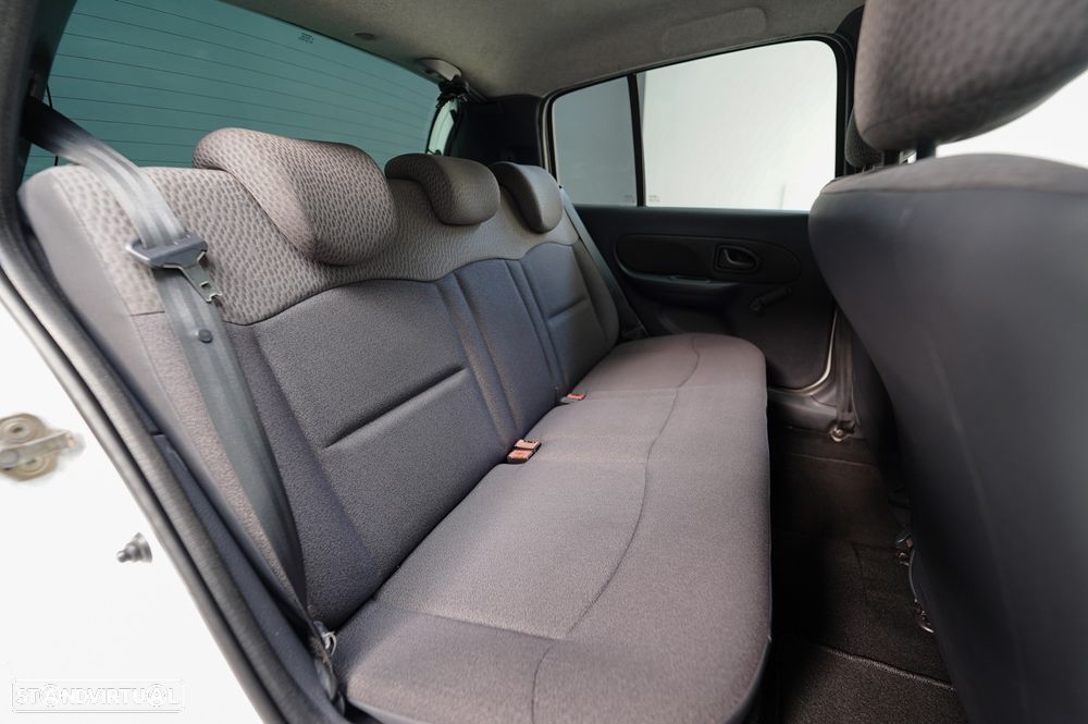 Renault Clio 1.5 dCi Extreme - 13