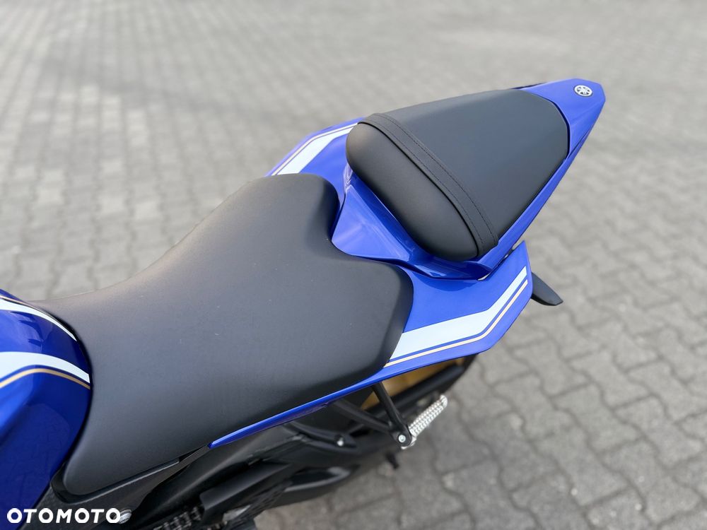 Yamaha R6 - 16