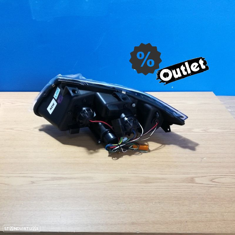 R022107C2 FAROL DIREITO PARA BMW E90 E91 05-08 OLHOS DE ANJO 3D FUNDO PRETO - 4