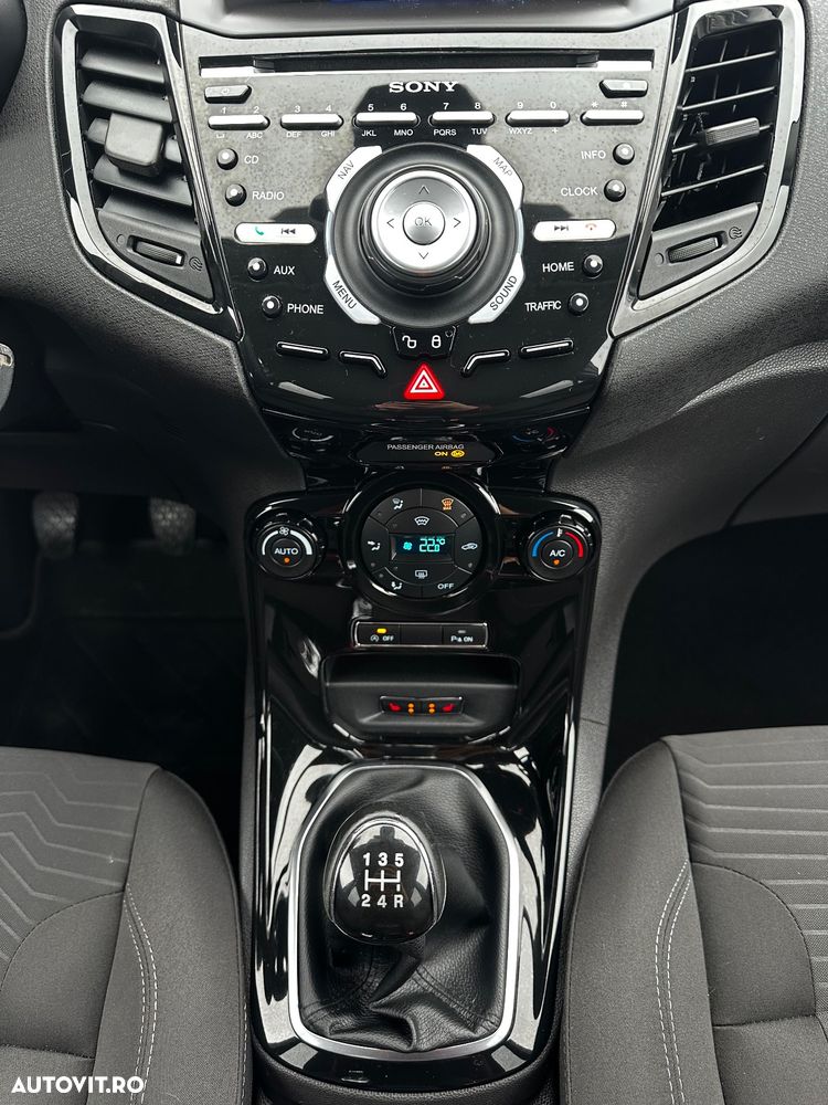 Ford Fiesta ver-1-0-ecoboost-titanium - 18