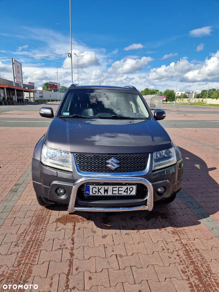 Suzuki Grand Vitara 1.9 DDiS Comfort DPF Limited - 3