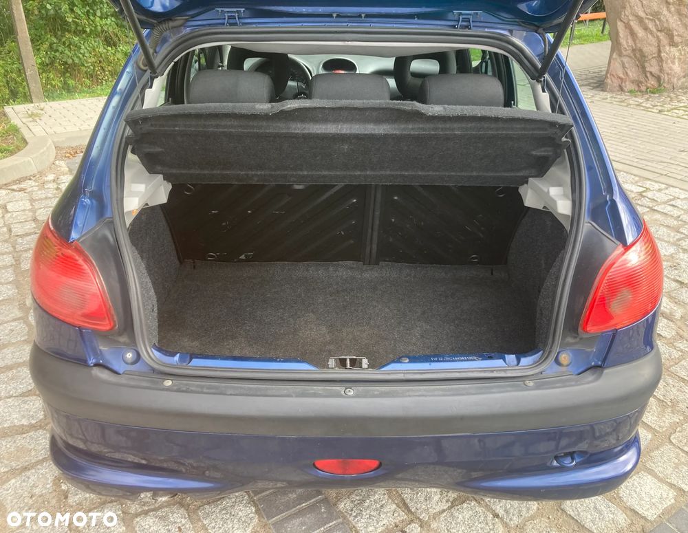 Peugeot 206 1.6 HDI Trendy - 10