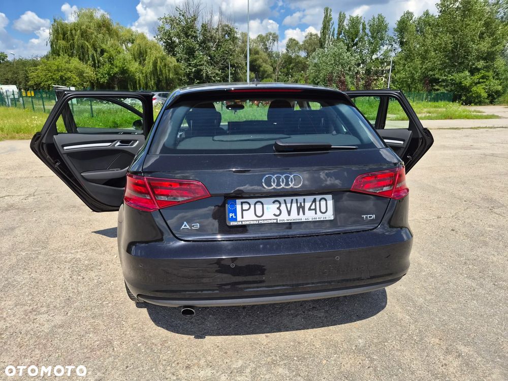 Audi A3 Sportback 1.6 TDI Attraction - 5