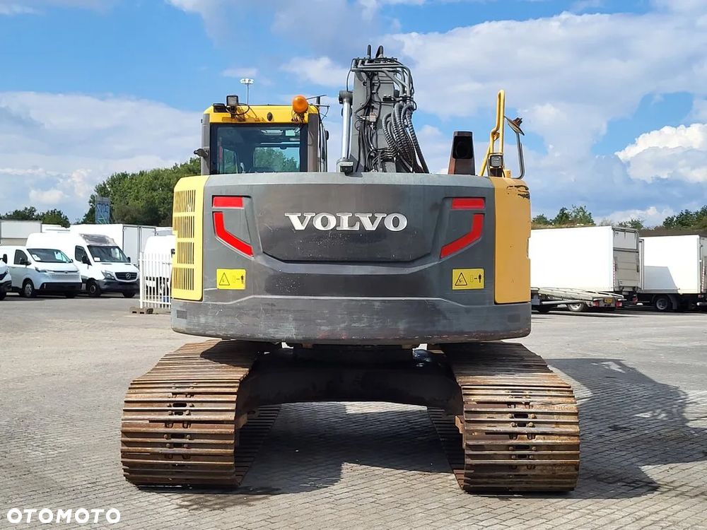 Volvo ECR235 DL - 3