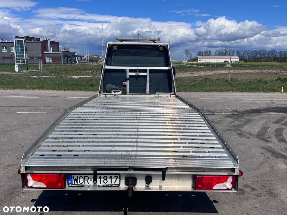 Mercedes-Benz SPRINTER - 4