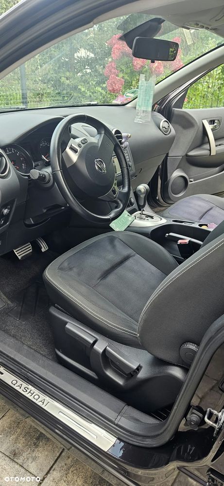 Nissan Qashqai 2.0 CVT tekna - 10