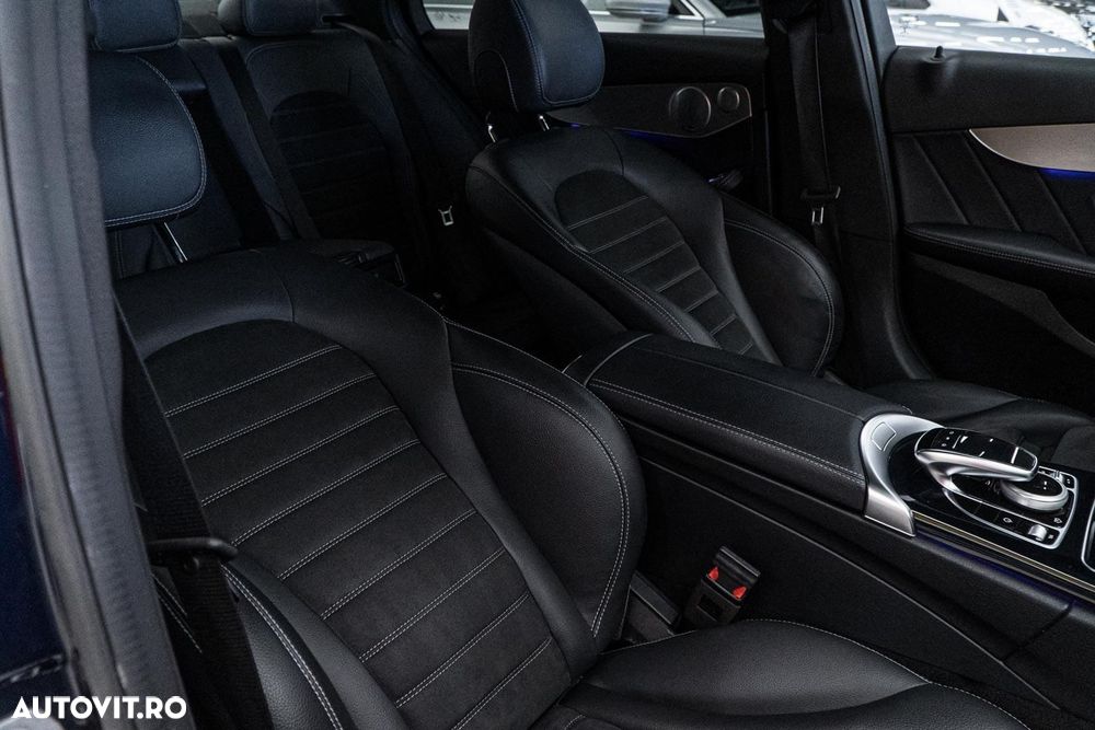 Mercedes-Benz C 300 e 9G-TRONIC AMG Line - 39
