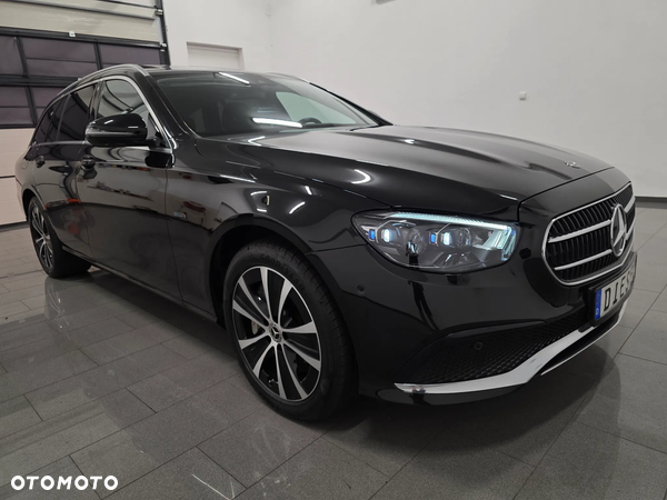 Mercedes-Benz Klasa E 220 d 4Matic 9G-TRONIC AMG Line